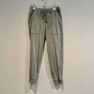 CLOTH & STONE jogger pants size small